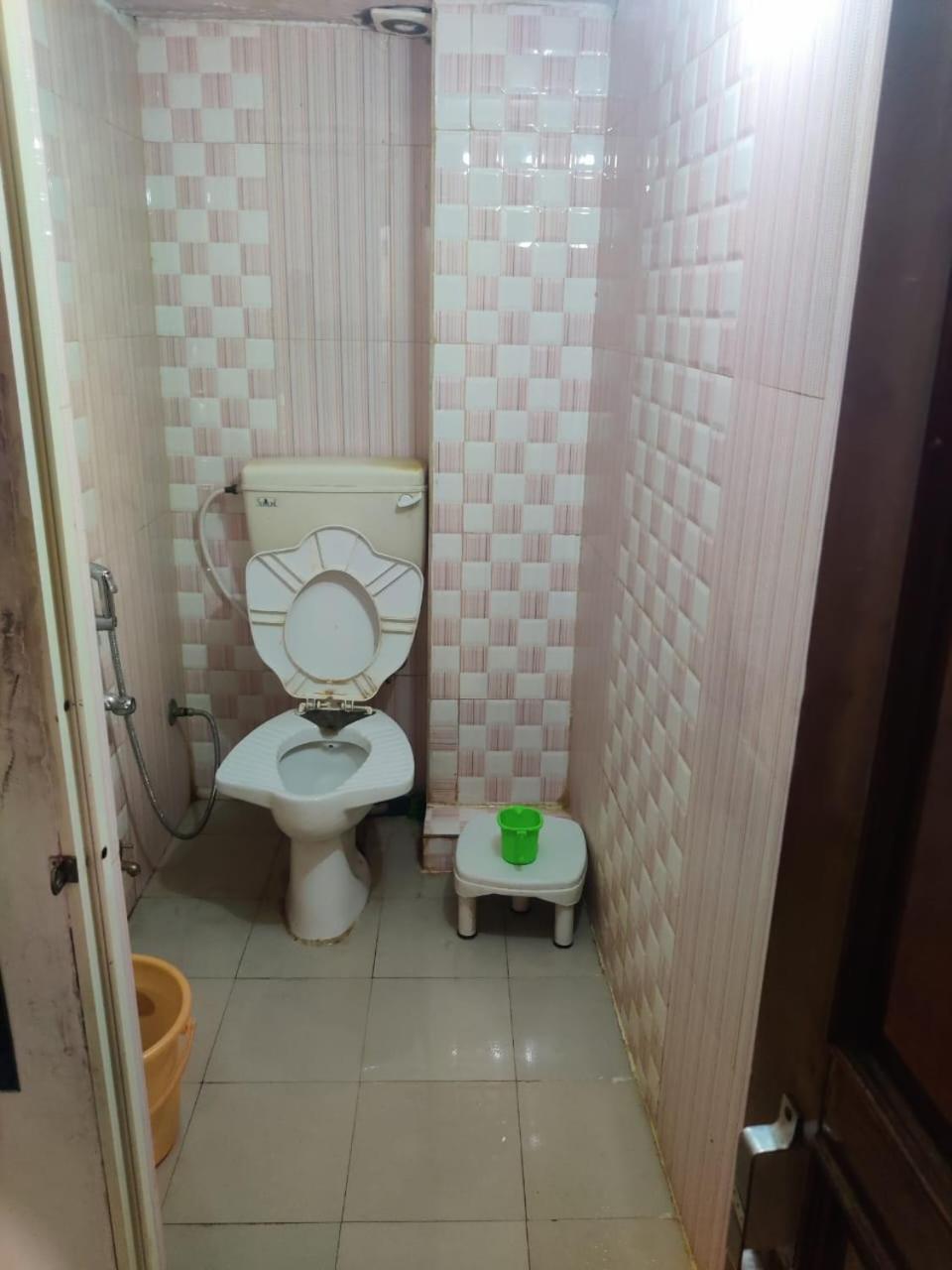 Hotel Amritam Inn อุจเจน ภายนอก รูปภาพ